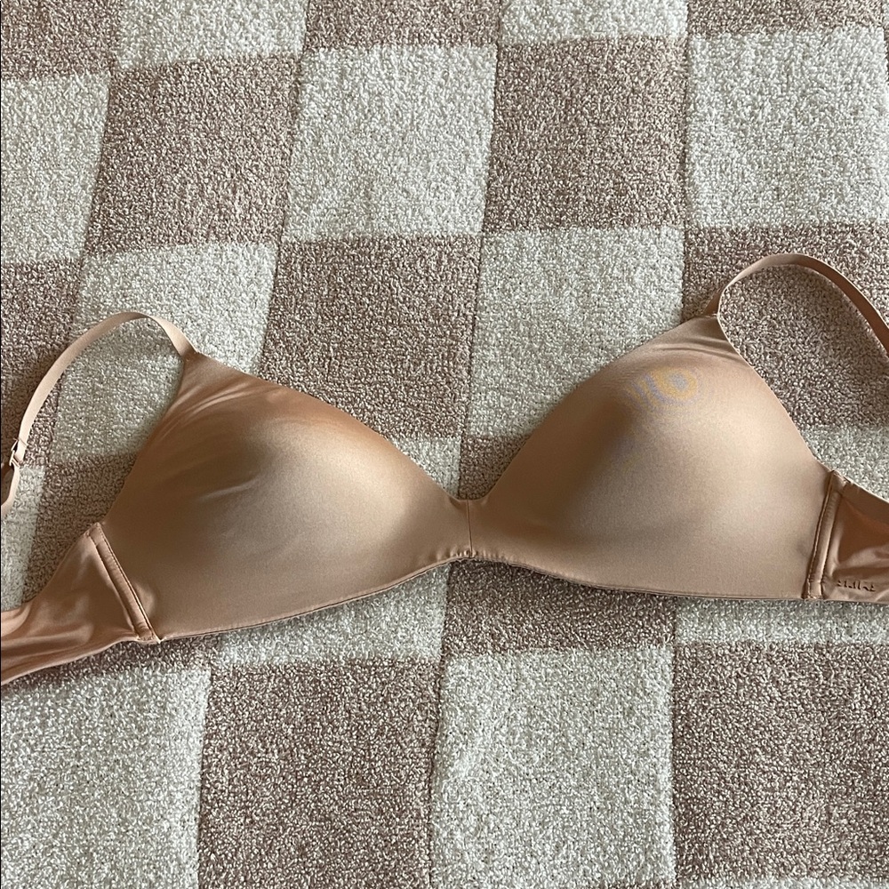 Seamless Tan Skims Bra
